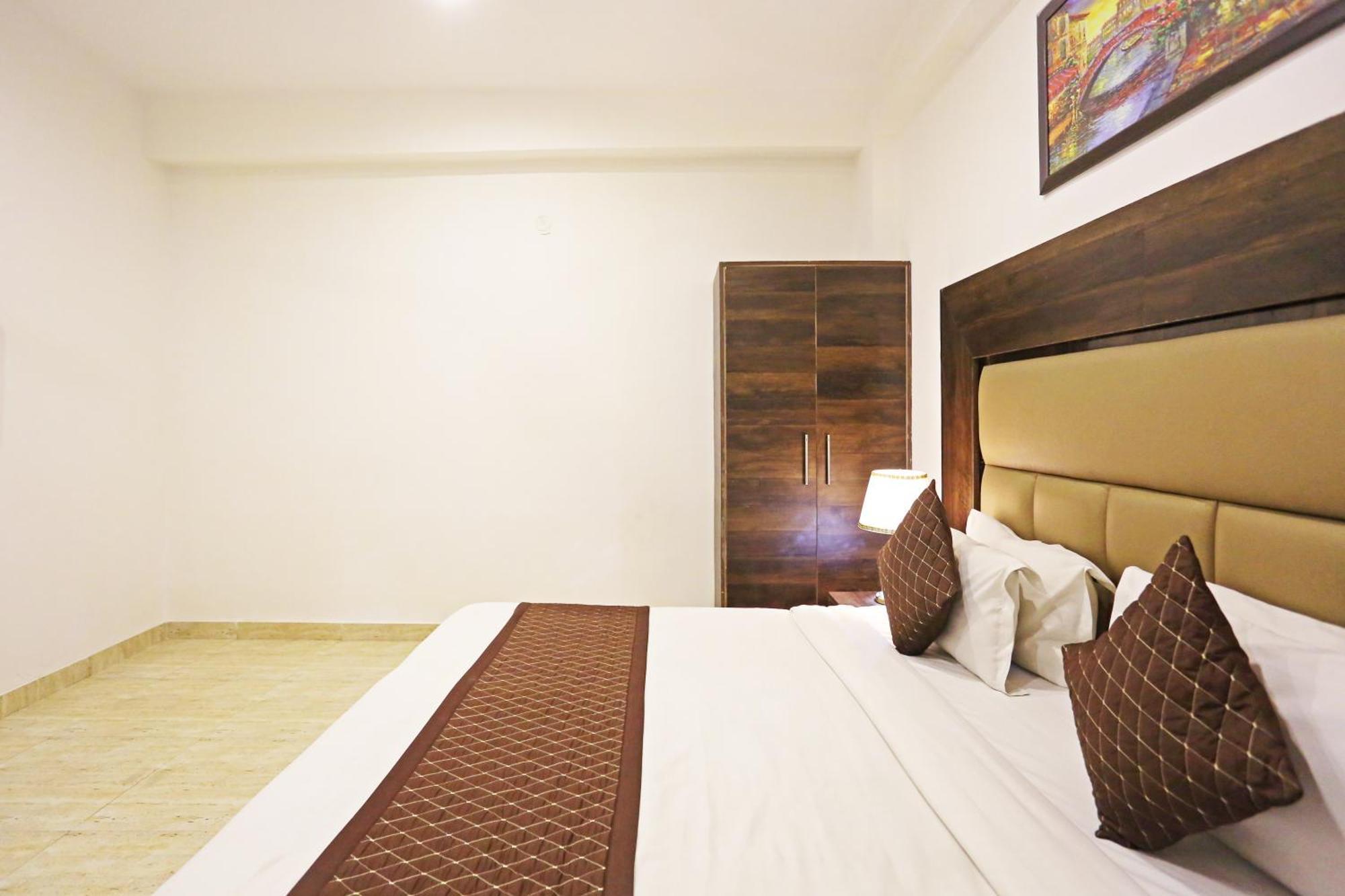 De Kiara Near Delhi Airport Hotel New Delhi